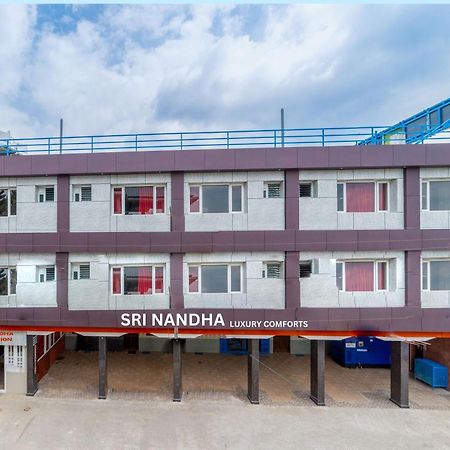 Sri Nandha Luxury Comforts Vālpārai Exterior foto